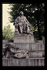 tanSF.A03-19_16()