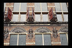 tanSF.A04-10_17()