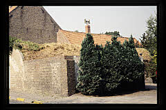 tanSF.A04-15_32()