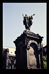 tanSF.A06-12_01()
