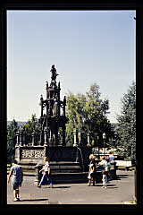 tanSF.A06-12_29()