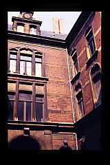 tanSF.A08-09_32()