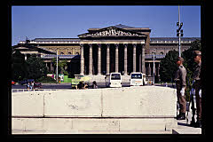 tanSF.A09-05_03()