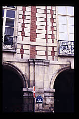 tanSF.A09-08_35()