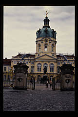tanSF.A09-12_32()