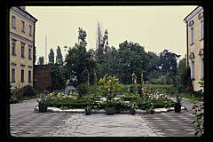 tanSF.B04-10_06()