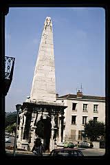 tanSF.B06-22_09()