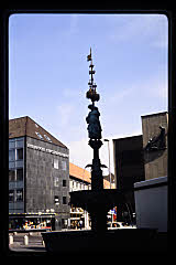 tanSF.B09-23_17()