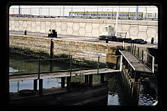 tanSF.B11-06_33()