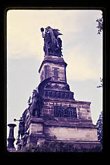 tanSF.C04-16_13()