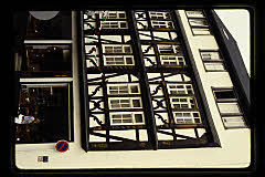 tanSF.C09-25_04()