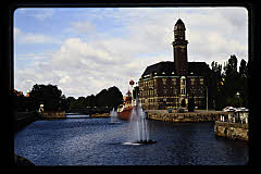 tanSF.C10-25_09()