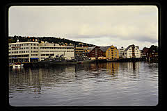 tanSF.C10-28_04()
