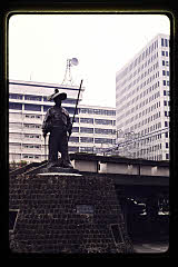 tanSF.D04-05_08()