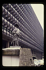 tanSF.D04-05_09()