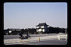 tanSF.D04-18_11()