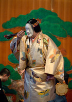 no01-00016_0032013・2013大和屋本店「葵上」（シテ）宇高通成（ツレ）大川真美（ワキ）坂苗融（間）古川道郎（笛）左鴻 泰弘（小鼓）林吉兵衛（大鼓）石井保彦（太鼓）前川光範（後見）豊嶋幸洋　他