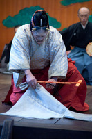 no01-00016_0412013・2013大和屋本店「葵上」（シテ）宇高通成（ツレ）大川真美（ワキ）坂苗融（間）古川道郎（笛）左鴻 泰弘（小鼓）林吉兵衛（大鼓）石井保彦（太鼓）前川光範（後見）豊嶋幸洋　他