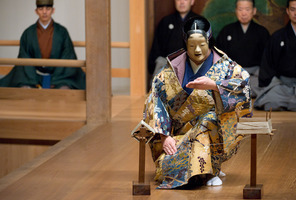 no01-00019_0352016・2016金剛能楽堂「黒塚」（シテ）宇高竜成