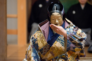 no01-00019_0382016・2016金剛能楽堂「黒塚」（シテ）宇高竜成