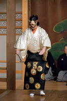 no01-00019_1062016・2016金剛能楽堂「黒塚」（シテ）宇高竜成