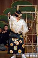 no01-00019_1222016・2016金剛能楽堂「黒塚」（シテ）宇高竜成