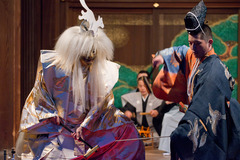 no01-00027_019平成29・2017伏見稲荷大社能舞台「小鍛冶」（シテ）金剛 龍謹（ワキ）岡 充