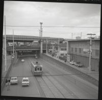 kimr1_484(京都府京都市下京区七条御所ノ内南町_西大路駅前)