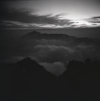 kimr1_944()
