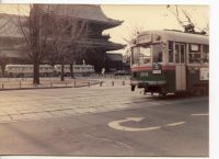 nkbs_011(京都府京都市下京区卓屋町_東本願寺前)