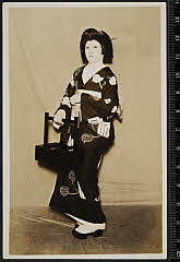 sol-A-06-01-29昭和０２・1927新橋演舞場「妹背山婦女庭訓　御殿」おはした女お村〈7〉坂東　三津五郎