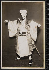 sol-B-23-03-29昭和０５・1930東京劇場「助六曲輪菊」白酒売新兵衛〈13〉守田　勘弥