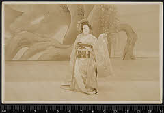 sol-I-01-08-11昭和１２・1937歌舞伎座「［歌へす歌へす名残大津絵］藤娘【04】」藤娘〈6〉尾上　菊五郎