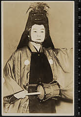 sol-I-01-13-05昭和０４・1929歌舞伎座「［遅桜手爾葉七字］越後獅子」角兵衛獅子音八〈6〉尾上　菊五郎