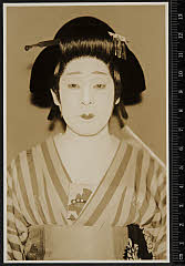 sol-I-01-16-41_01昭和１３・1938歌舞伎座「［法懸松成田利剱］色彩間苅豆」かさね〈6〉尾上　菊五郎