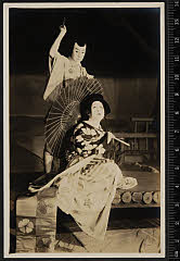 sol-I-01-16-41_04昭和１３・1938歌舞伎座「［法懸松成田利剱］色彩間苅豆」女房かさね実は奥女中かさね〈6〉尾上　菊五郎、百姓与右衛門実は小姓久保田金吾郎〈15〉市村　羽左衛門