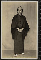 sol-I-01-18-21大正１５・1926市村座「半七捕物帳　お化師匠」三河町の半七〈6〉尾上　菊五郎