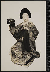 sol-I-02-01-05大正０３・1914市村座「［春興鏡獅子］鏡獅子」奥女中弥生〈6〉尾上　菊五郎