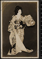 sol-I-02-02-15昭和１１・1936歌舞伎座「春興鏡獅子」お小姓弥生〈6〉尾上　菊五郎