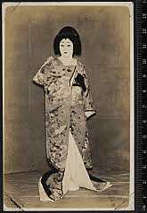sol-I-02-02-30大正１２・1923新富座「［春興鏡獅子］鏡獅子」腰元弥生〈6〉尾上　菊五郎
