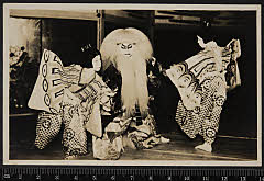 sol-I-02-03-35大正１４・1925市村座「［春興鏡獅子］鏡獅子」胡蝶の精〈〉尾上　琴次郎、獅子の精〈6〉尾上　菊五郎、胡蝶の精〈〉尾上　菊丸