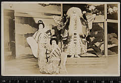 sol-I-02-03-40昭和１４・1939「［春興鏡獅子］鏡獅子」獅子の精〈6〉尾上　菊五郎、胡蝶の精〈4〉尾上　菊次郎、胡蝶の精〈3〉尾上　菊之助
