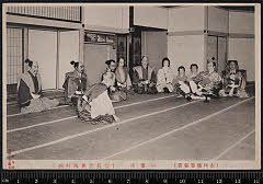 sol-I-04-03-06明治４５・1912市村座「信長記異風行列」輪阿弥〈〉尾上　紋三郎、織田信長〈6〉尾上　菊五郎、佐々成政〈6〉尾上　栄三郎、池田勝三郎〈2〉尾上　伊三郎、安芸局〈〉尾上　楽之助、柴田勝家〈3〉市川　新十郎、平手中務〈5〉中村　東蔵、佐久間信盛〈〉中村　翫助、長谷川宗兵衛〈〉竹三郎