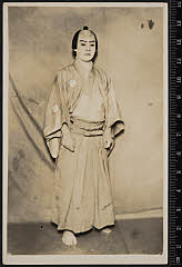 sol-I-04-04-45大正１５・1926新橋演舞場「［怪談牡丹燈籠］怪異談牡丹燈籠」孝助〈6〉尾上　菊五郎