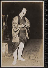 sol-I-04-05-36大正１４・1925市村座「吉様参由縁音信」湯灌場吉三〈6〉尾上　菊五郎