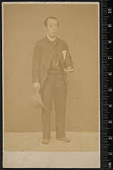 sol-J-09-01-06明治２０・1887新富座「三府五港写幻燈」菱戸治平〈9〉市川　団十郎