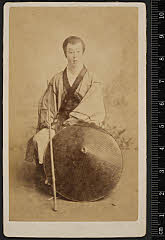 sol-J-09-01-07明治２３・1890新富座「皐月晴上野朝風」上野の僧光仁〈〉成福